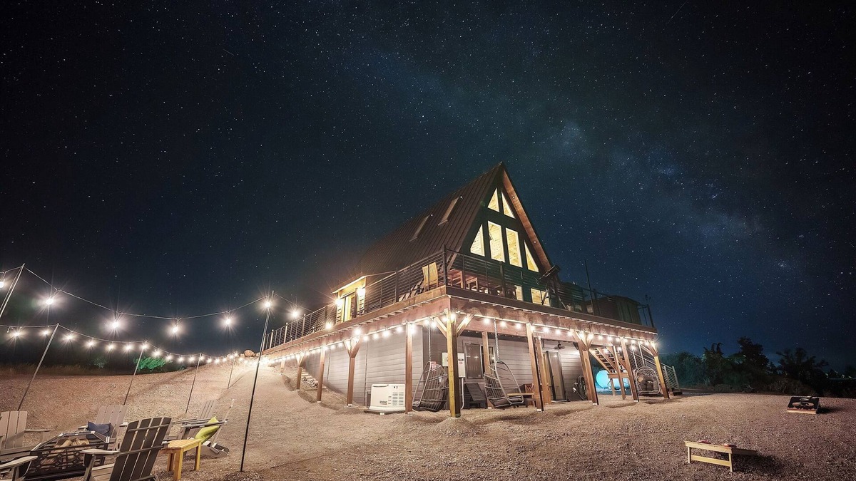 Chiloquin Cabin | Aframe|Mtn&Lakeviews|Hot Tub|Game Room|Stargazing