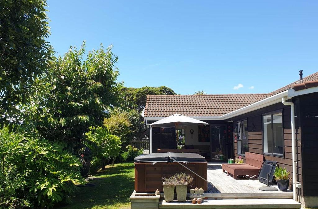 Raumati South House | African Touch on Kapiti Coast