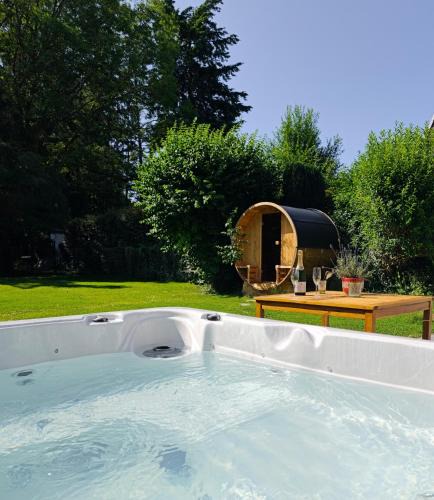 Rhisnes Apartment | Africando - Spa & Sauna