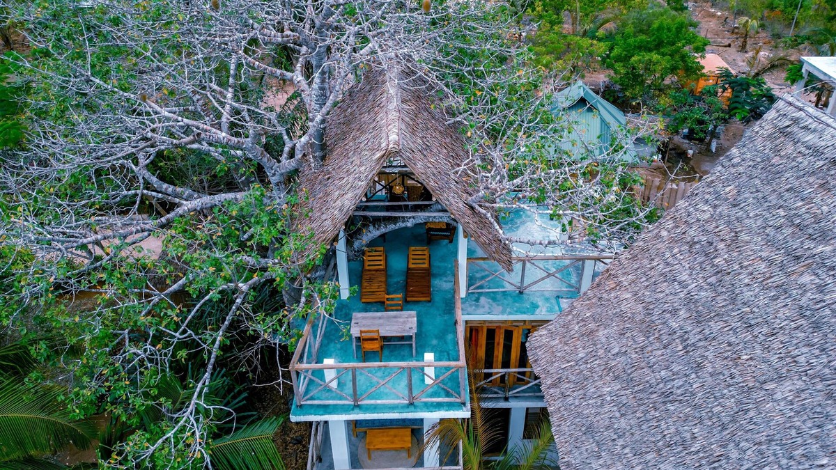 Fukuchani Villa | Afrikano Baobab Treehouse Oceanview 3 Bedrooms Villa - Sleeps up to 6 Adults