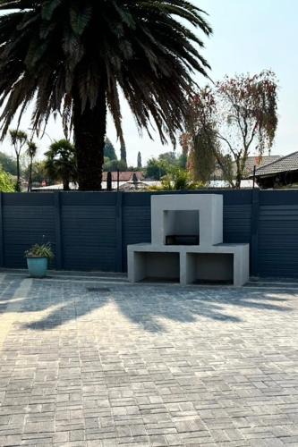 Pomona House | Afrisky Guest House