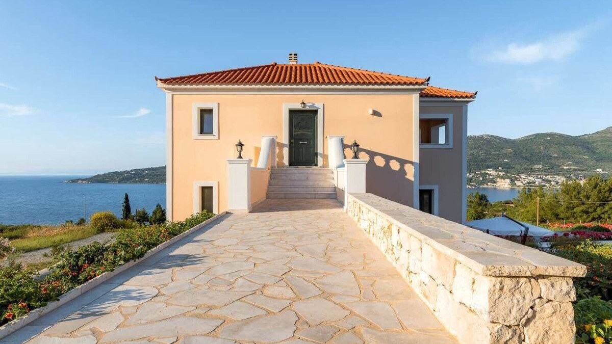 Samos Apartment | Afroditi – Sea View Suite with Balcony, Sleeps 4