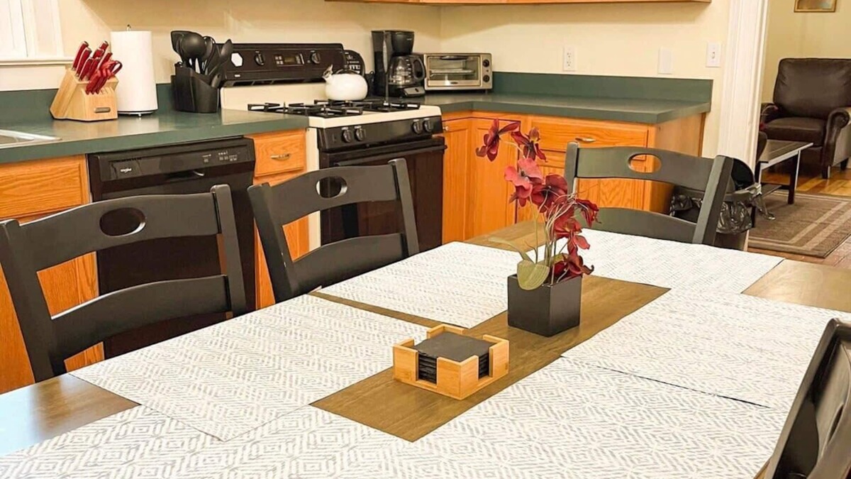 Oneonta Apartment | After the Game Apt 2 - All Star Baseball Rentals