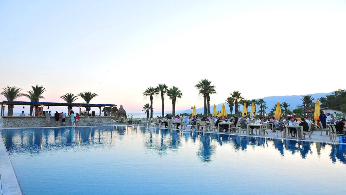 Zeytinli Hotel | Afytos Akcay Tatil Koyu