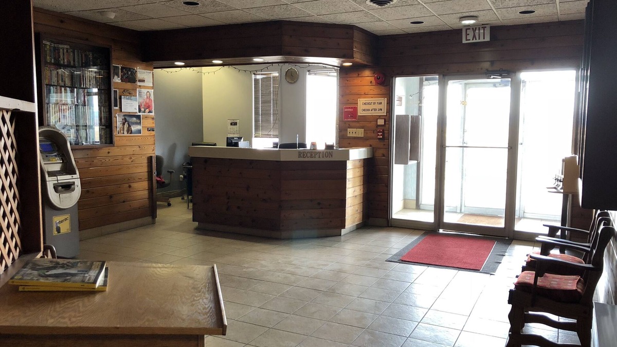 McCreary Hotel | Agassiz Park Lodge