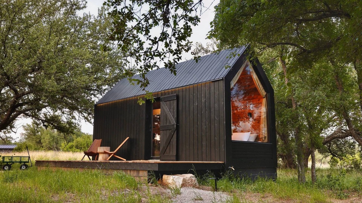 Round Mountain Cabin | Agave Cabin at NowHere