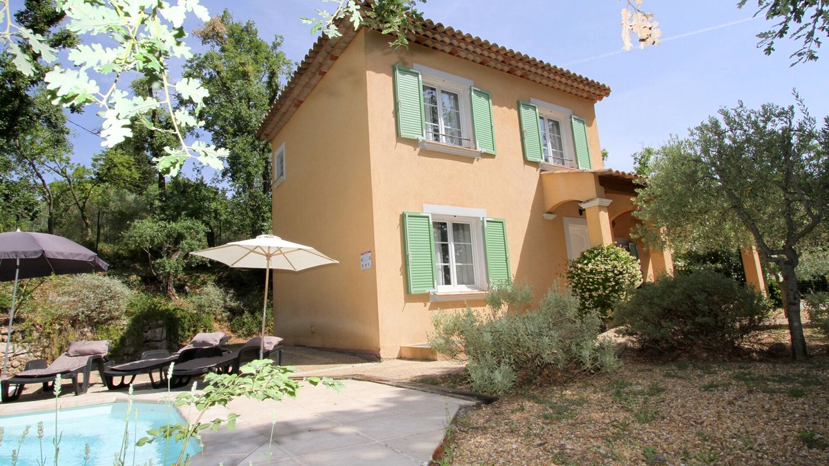 Callian Villa | Agréable Villa Avec Piscine Pour 8 Personnes