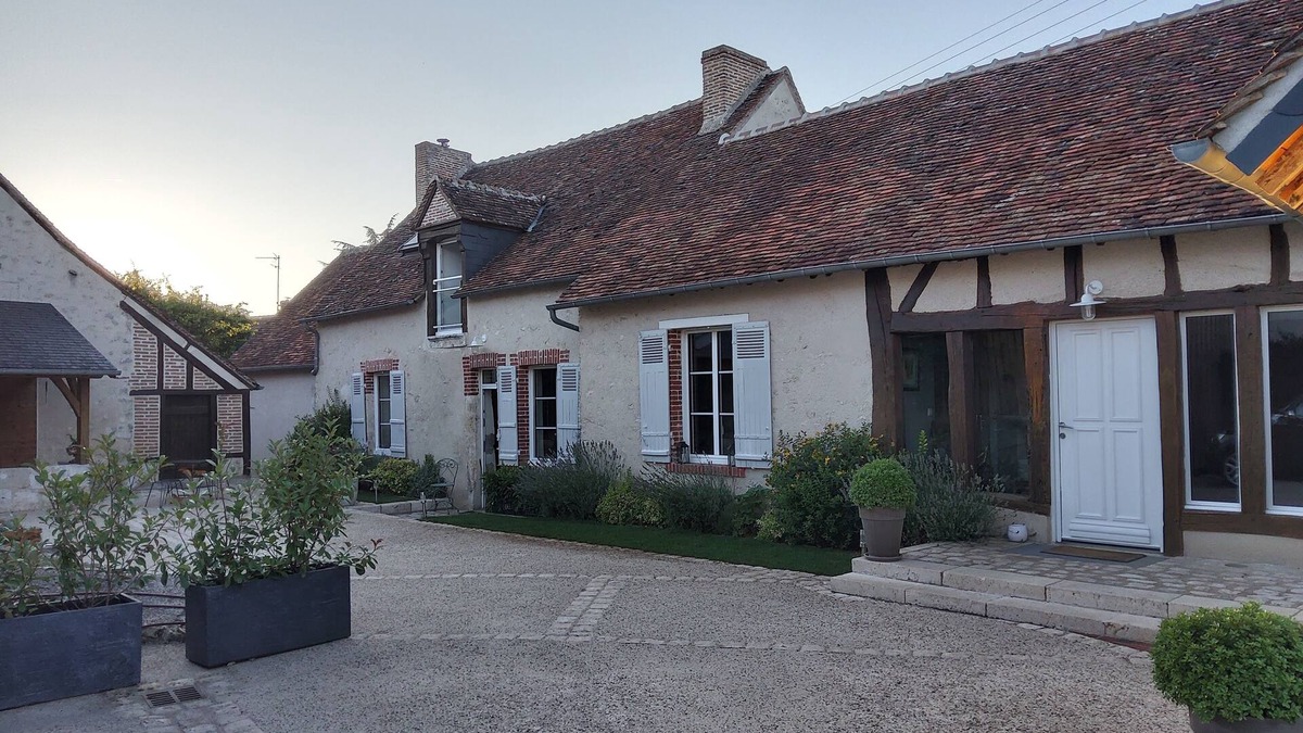 Nouan-sur-Loire Bed & Breakfast | Agréables Chambres D'hôtes Dans Maison Xviiie