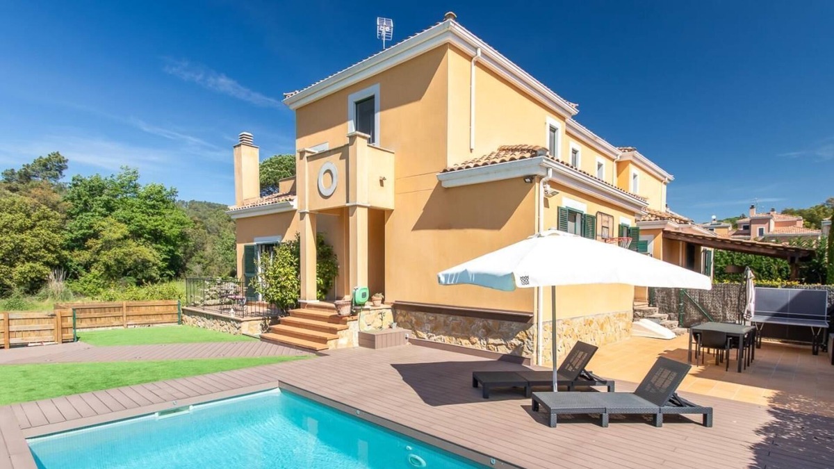 Sant Julia de Ramis Villa | Agradable y tranquila casa con piscina