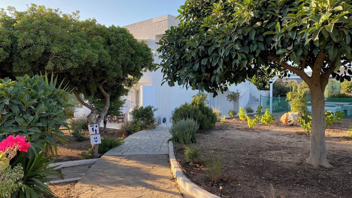 Aliki Apartment | AGRIKIA Apartment n ° 2 for 2 persons maximum