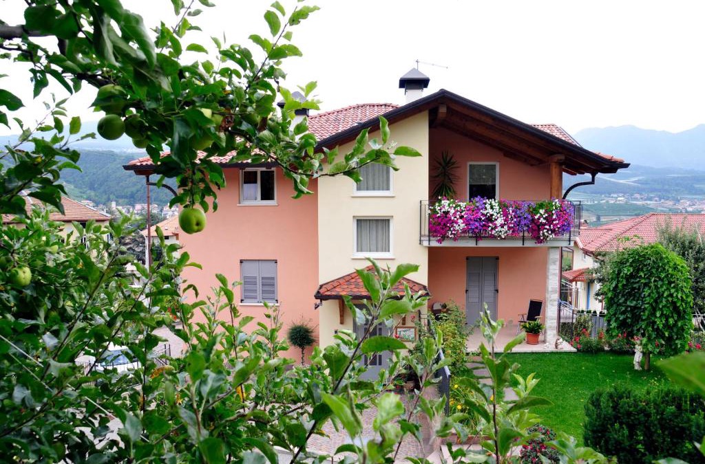 Tassullo House | Agritur Le Pergolette