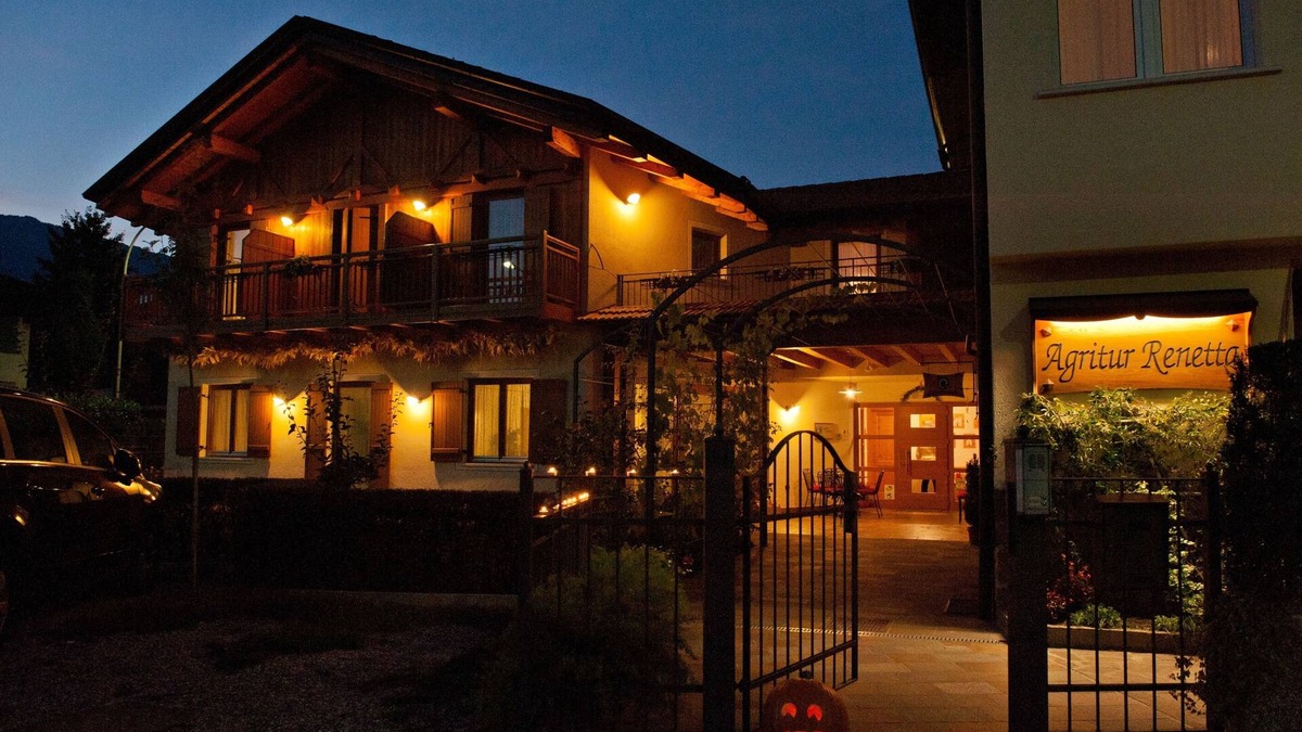 Tassullo Bed & Breakfast | Agritur Renetta