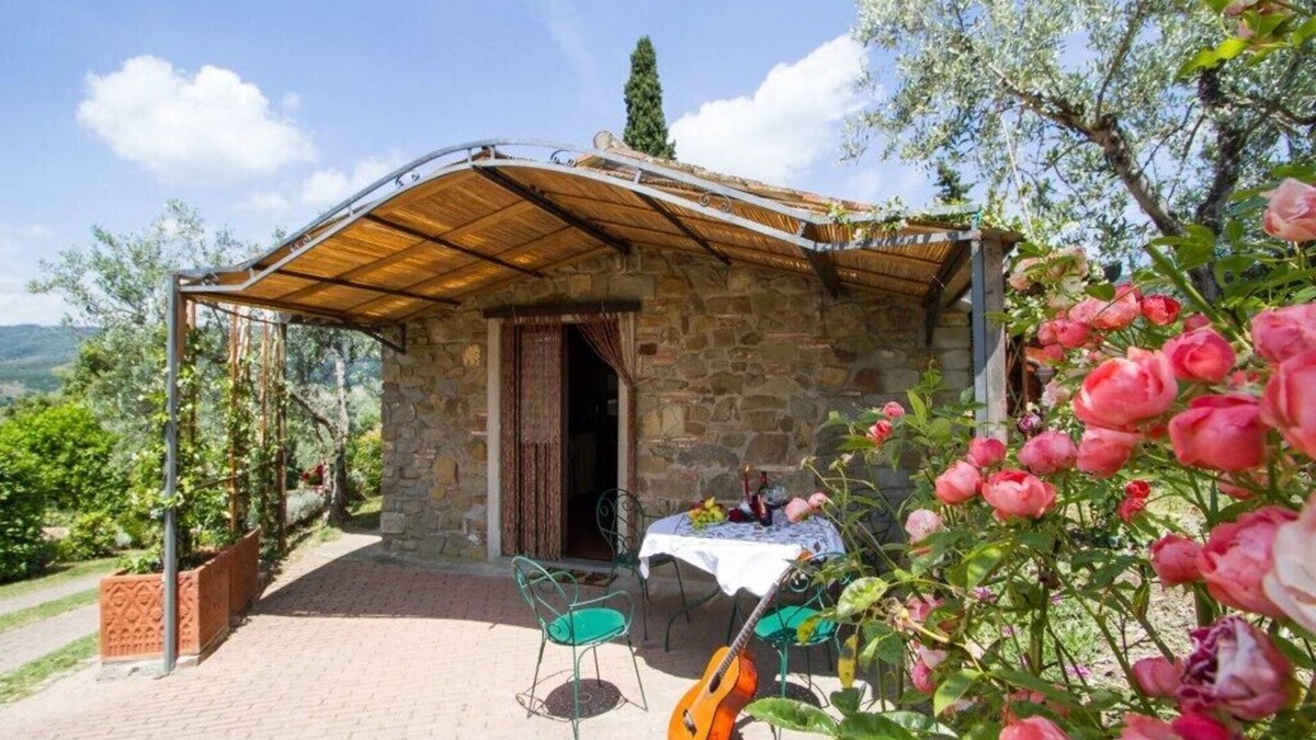 Pieve di Chio Cottage | Agriturismo Santo Stefano- Beehive Cottage