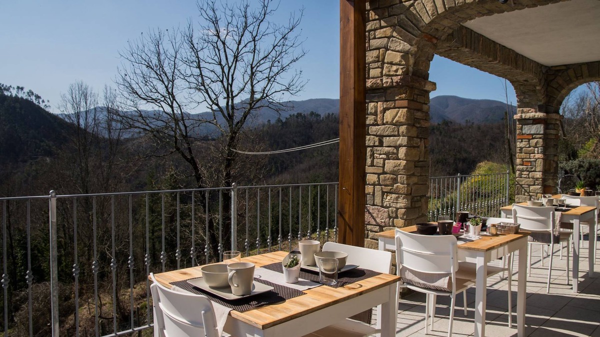 Beverino House | Agriturismo Angiò nel Ceré
