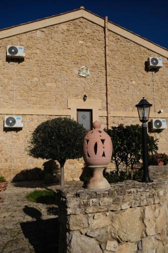 Enna House | Agriturismo Borgo Furma