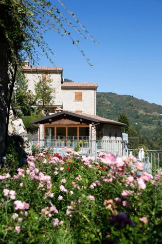 Fabbriche di Vallico House | Agriturismo Cornali