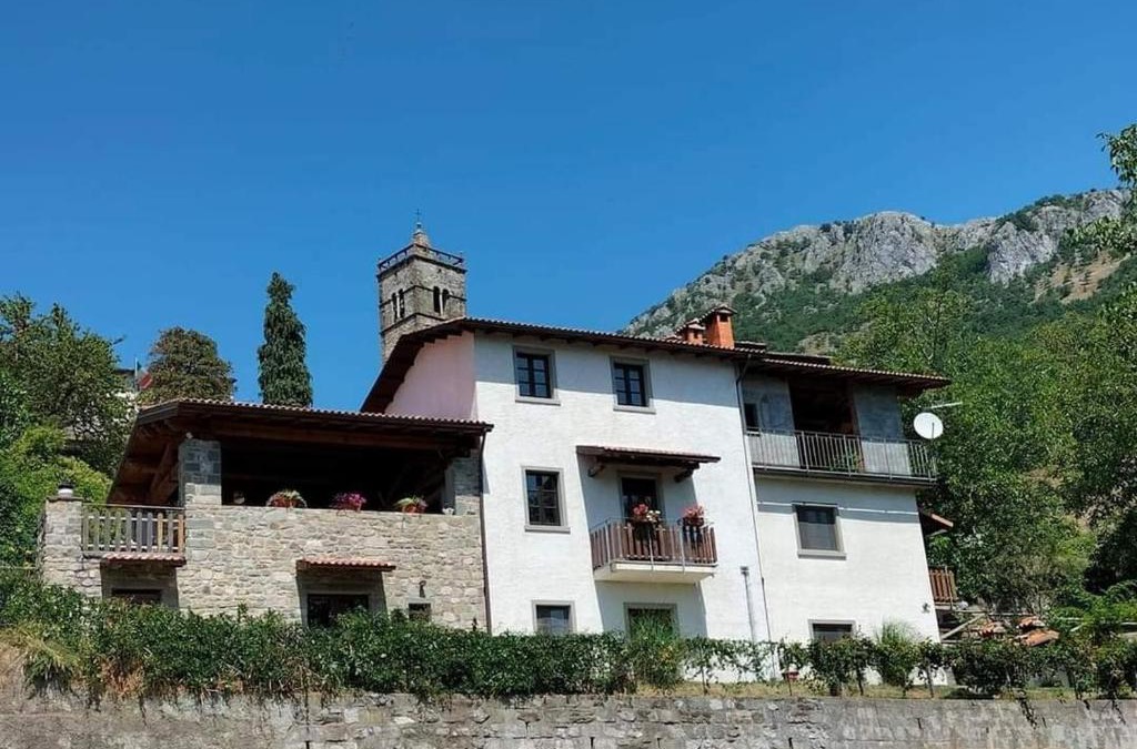 Corfino Villa | Agriturismo dal nonno Merico