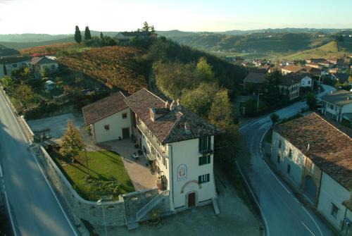 Priocca House | Agriturismo Dei Magi