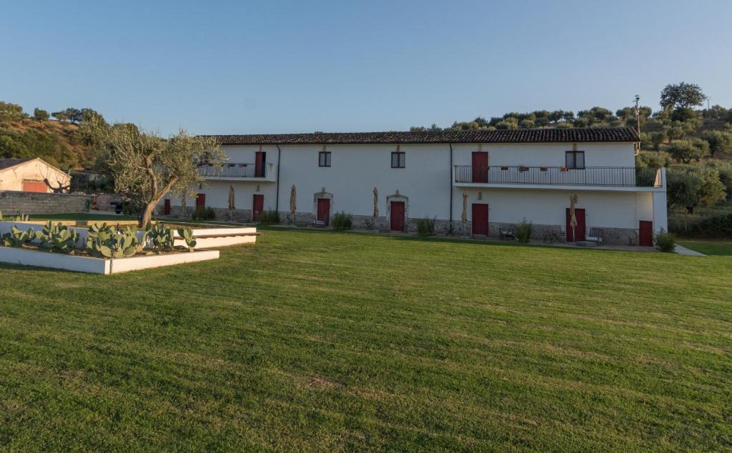 Altomonte House | Agriturismo di Serragiumenta