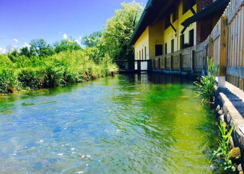 Oleggio House | Agriturismo Helianthus