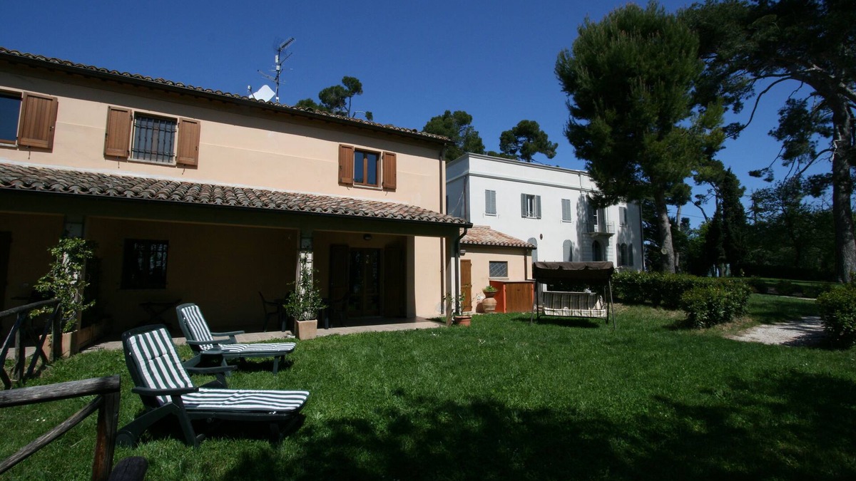 Fano Other | Agriturismo Monte Giove - Apartment "Bacco"