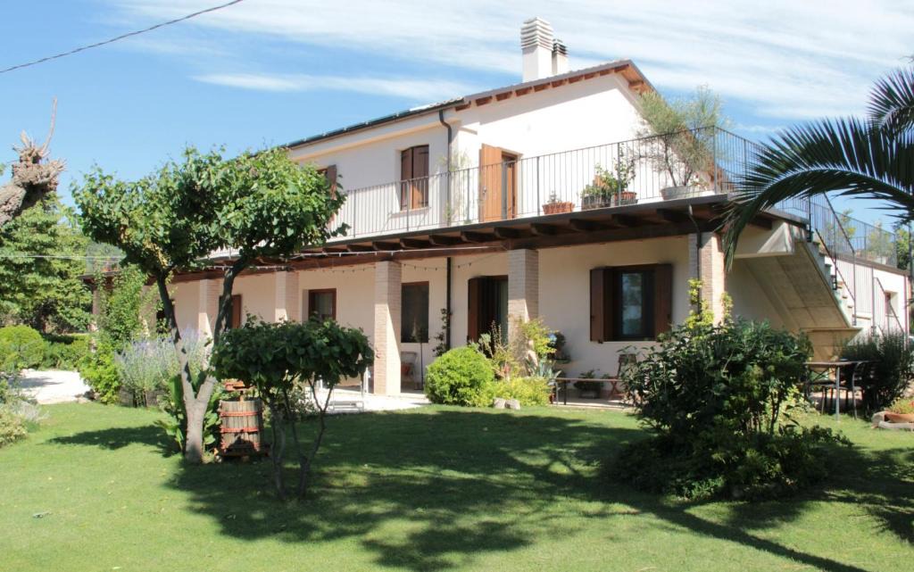 Morrovalle House | Agriturismo Ponterosa
