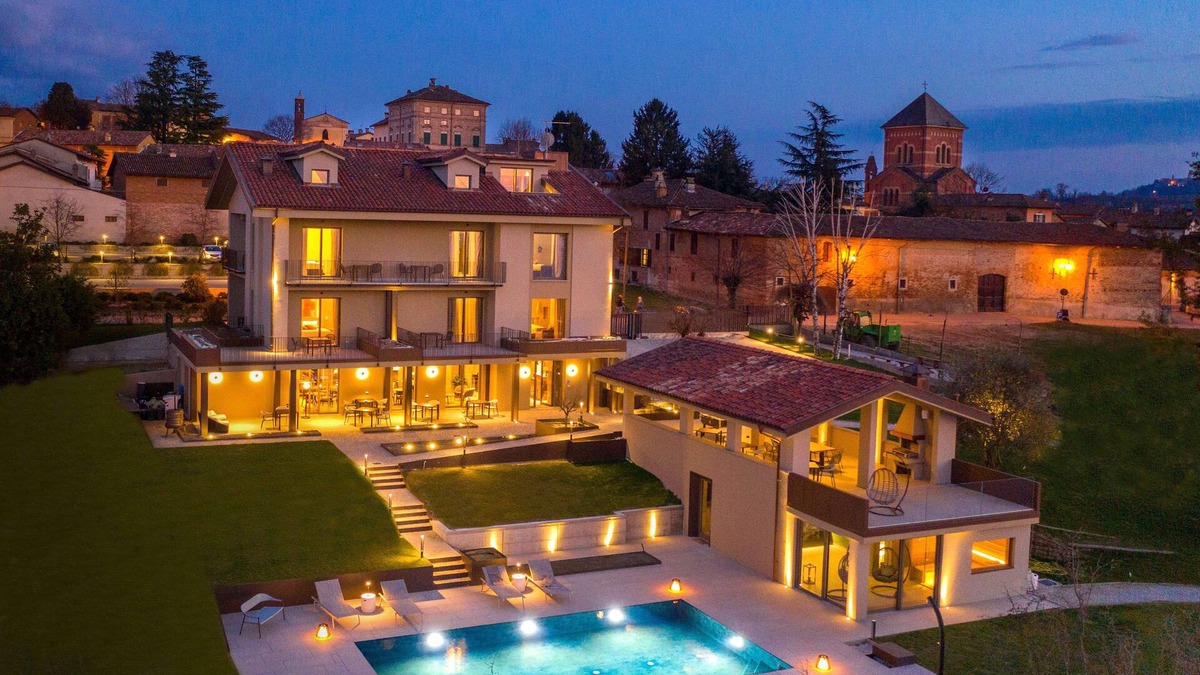 Verduno House | Agriturismo Speziale Wine resort