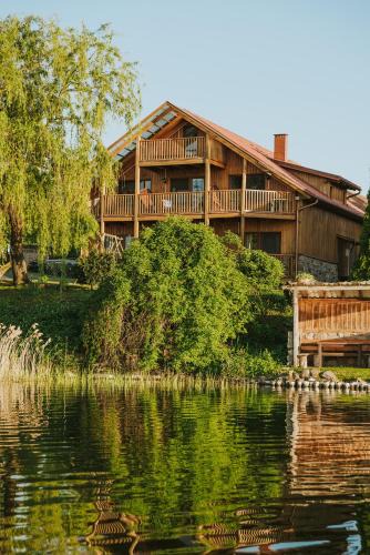 Ryn House | Agroturystyka nad jeziorem-Herrmann hof