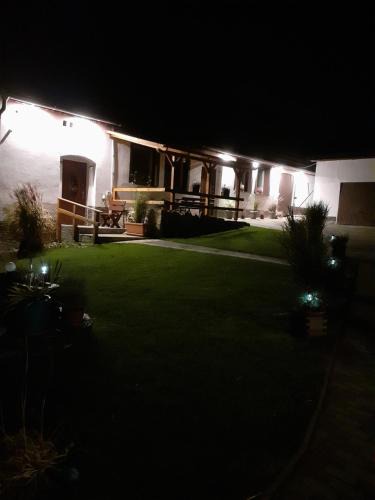 Lesna House | Agroturystyka Nad strumykiem