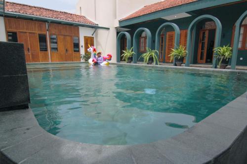 Prawirotaman House | Agung Guest House by RF