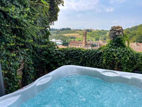 Ottiglio Apartment | Ai Leoni Ruggenti - Giardino Segreto con Vista sul Monferrato