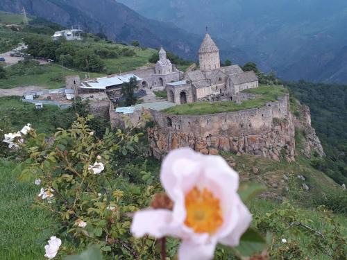 Tatev Bed & Breakfast | Aida Bed & Breakfast