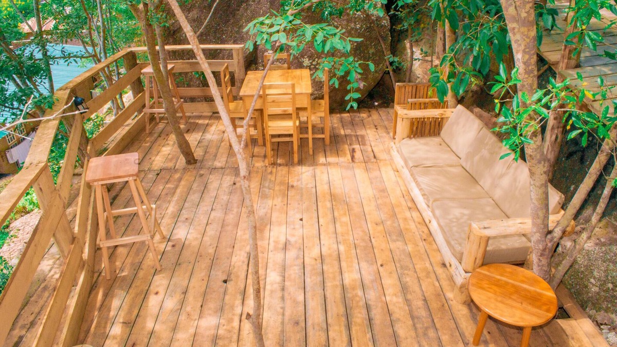 Iringa Bed & Breakfast | Aika Sunrise Treetops Home