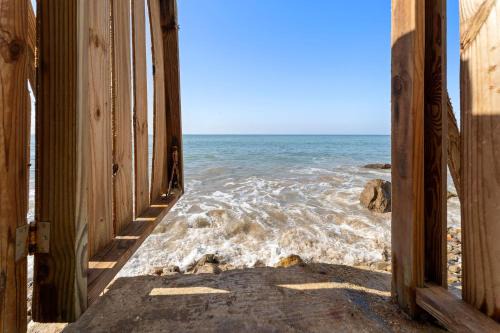 Caguabo Apartment | AIleen Beach House