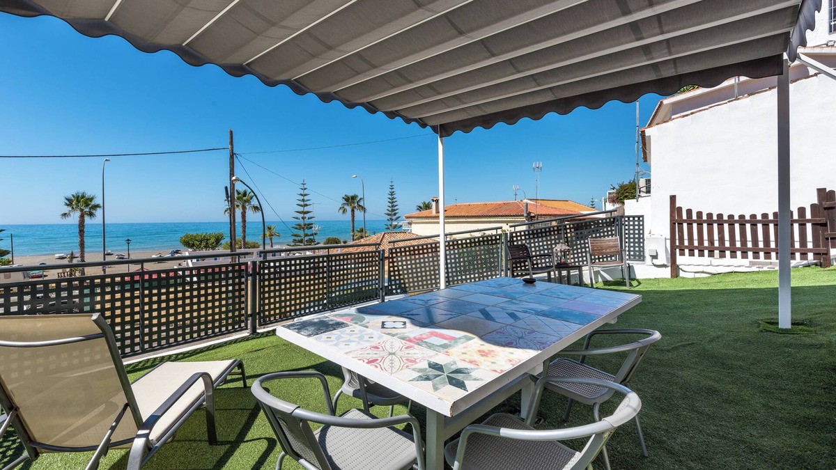 Benajarafe Apartment | Air-Conditioned Apartment Directly on the Beach with Amazing View, Terrace & Wi-Fi