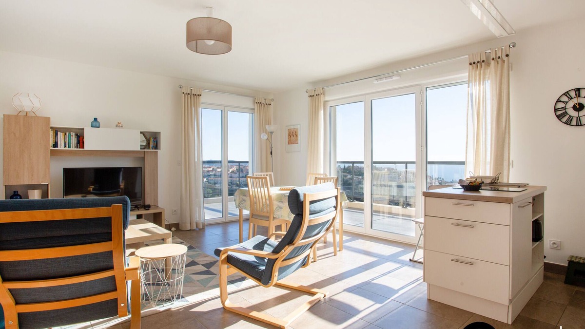 Saint Antoine Condo | Air-conditioned apartment with pool, garage in a luxury residence