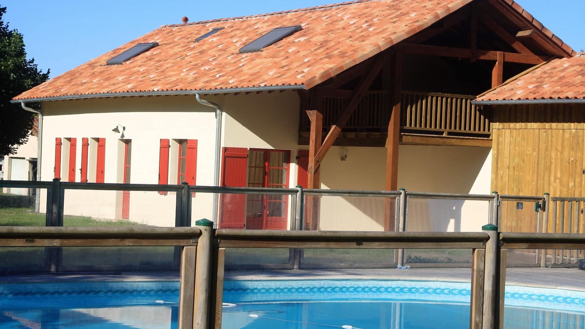 Saint-Gor Cottage | Air-conditioned cottage 8 people with heated pool in the heart of the Landes forest