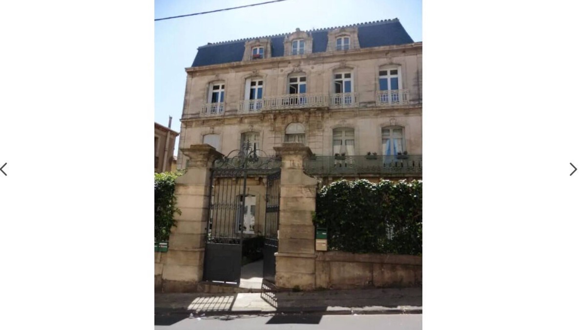 Beziers City Centre Apartment | Air-conditioned F3 apartment in Maison de Maitre with garden in town center