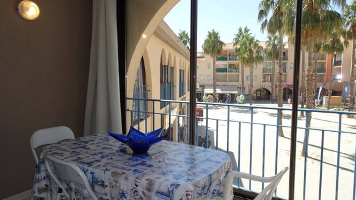 Plage d'Argeles Apartment | Air-Conditioned Studio for 3 with Loggia at Port Argelès, Close to Beach