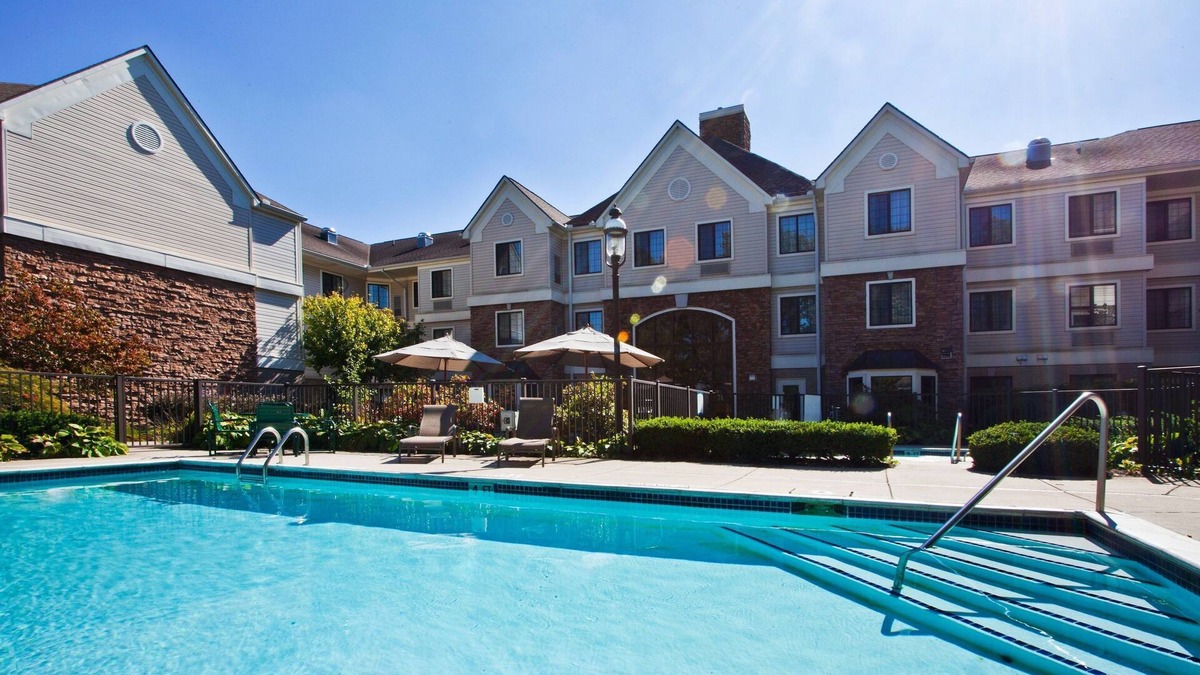 Utica Apartment | Air-Conditioned Studio | Pool