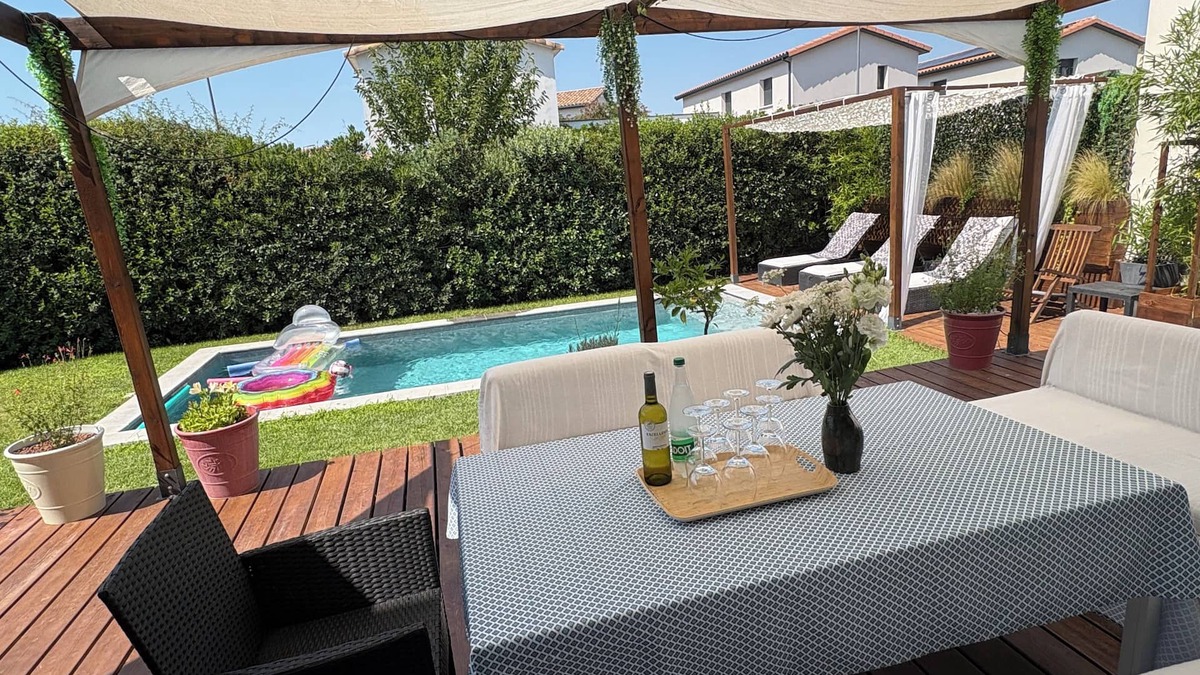 Lansargues Villa | Air-conditioned villa with heated pool - Last offers August !