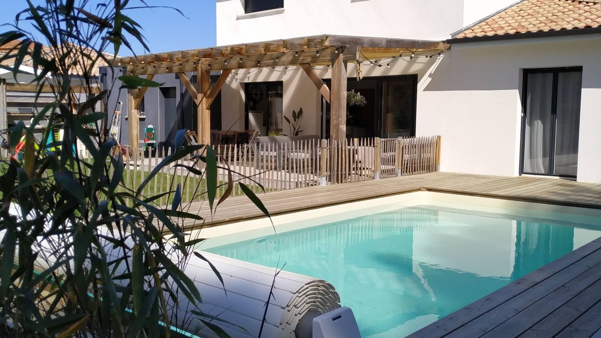 Labenne Villa | Air-conditioned villa with pool near the beach