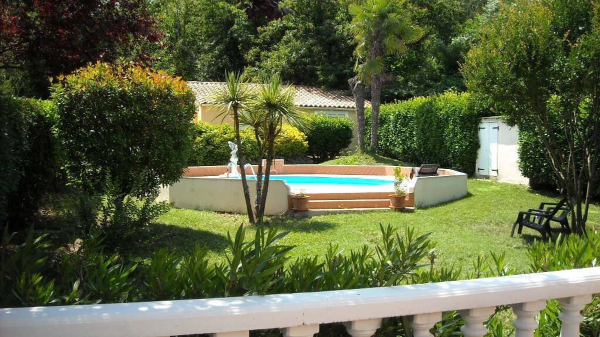 Saint-Florent-sur-Auzonnet House | Air-conditioned self-catering cottage in the Cévennes with private pool