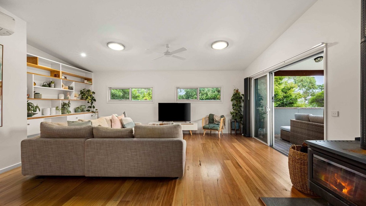 Aireys Inlet House | Aireys Tranquillity I 2 Living Rooms I Bush Views