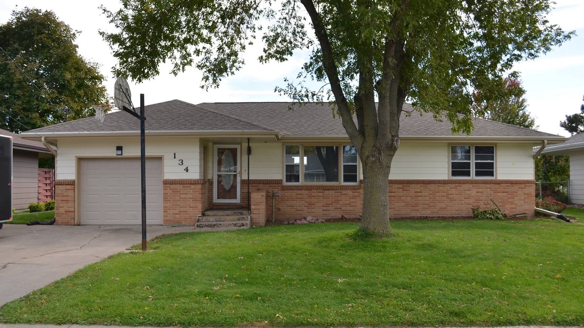 Sergeant Bluff House | Airview House a Beautifully furnished home in quiet neighborhood