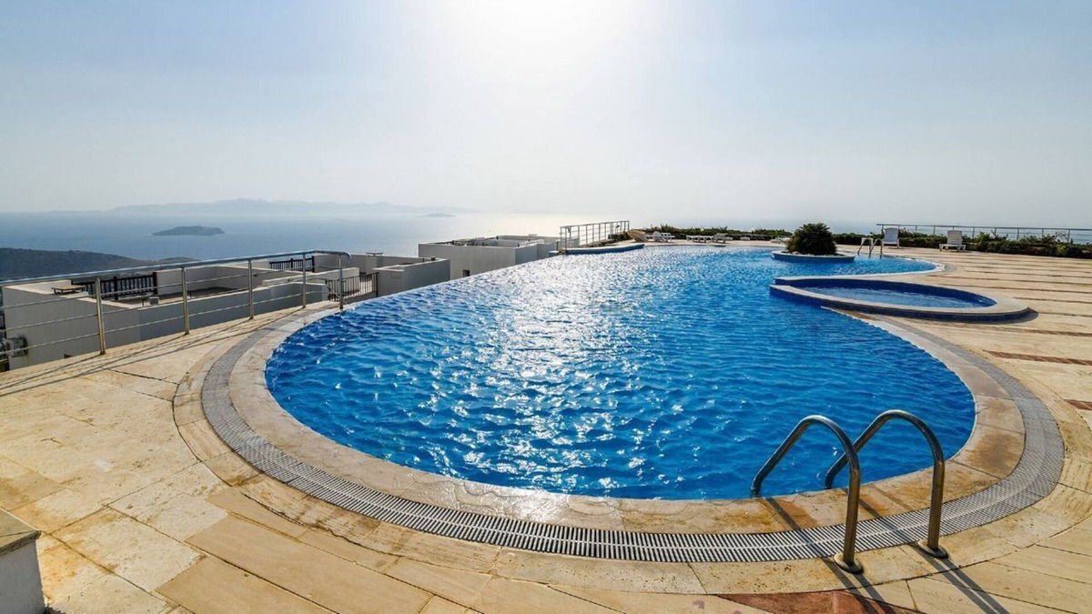 Mentese Apartment | Airy 2BR Villa W/ Pool, Bodrum Apartment 1004