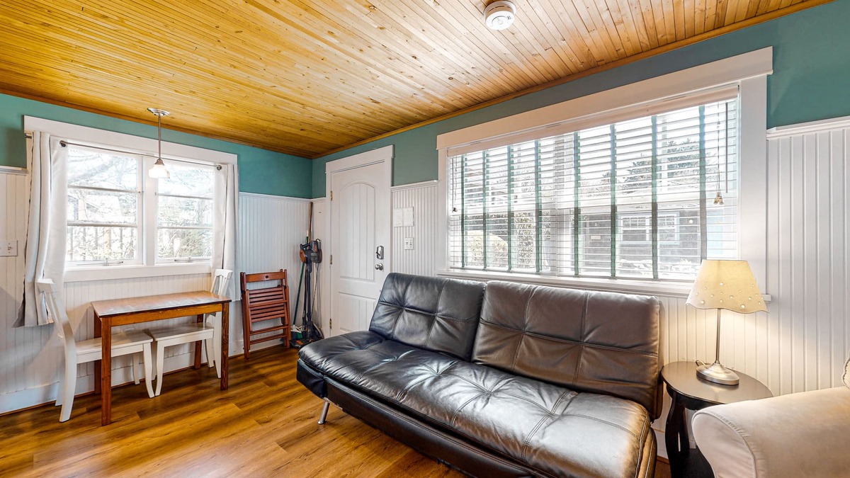 Downtown Cannon Beach Cottage | Airy Dog-Friendly Cottage with Free WiFi, Firepalce - Near Beach & Downtown