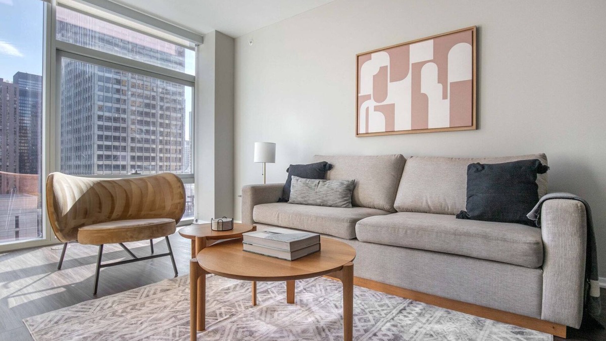 Streeterville Apartment | Airy Streeterville 1BR w/Indoor Pool, close to Navy Pier, by Blueground