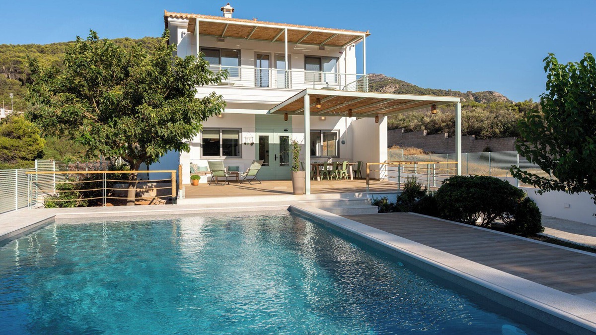 Vravrona Villa | AK-Green Villa