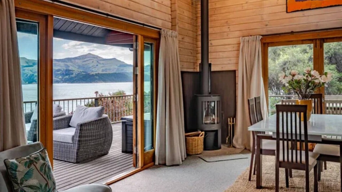 Akaroa House | Akaroa Oceanview Home